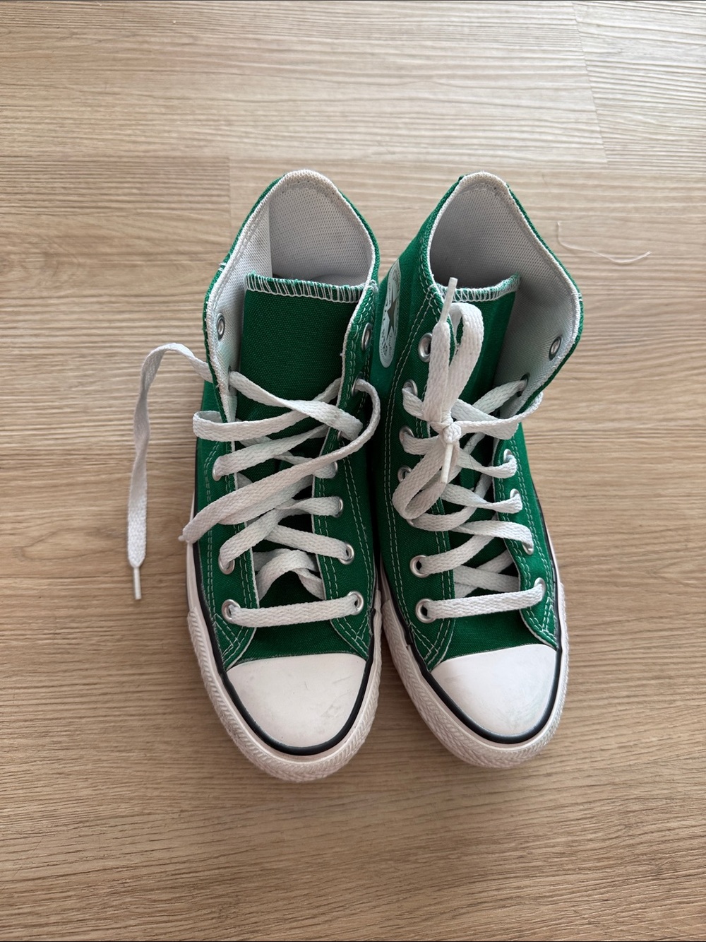 Women’s converse